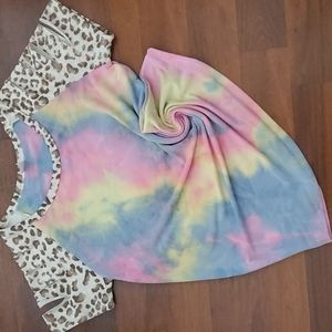 Tie dye leopard sleeve shirt